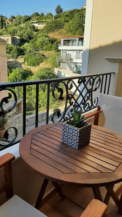 Agapi 'S Place Pilos Exterior foto